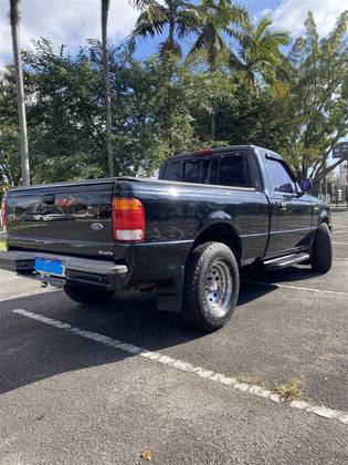 FORD RANGER 2.5 XL 4X2 CS 8V GASOLINA 2P MANUAL